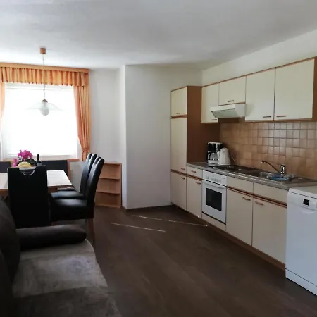 Klara Апартаменты Гальтюр